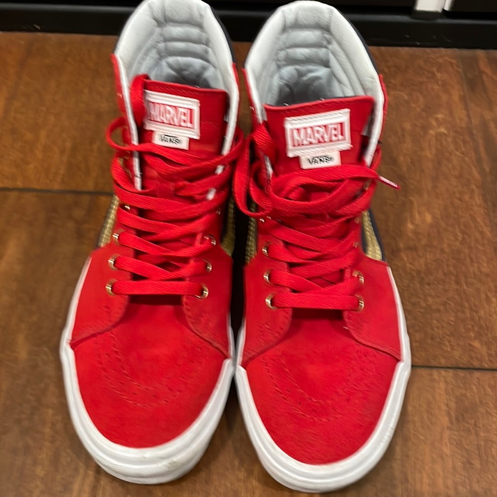 MARVEL VANS
